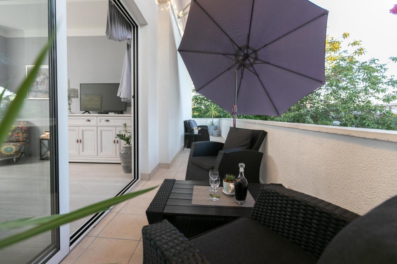 Apartmani Dijana Podgora Exterior photo