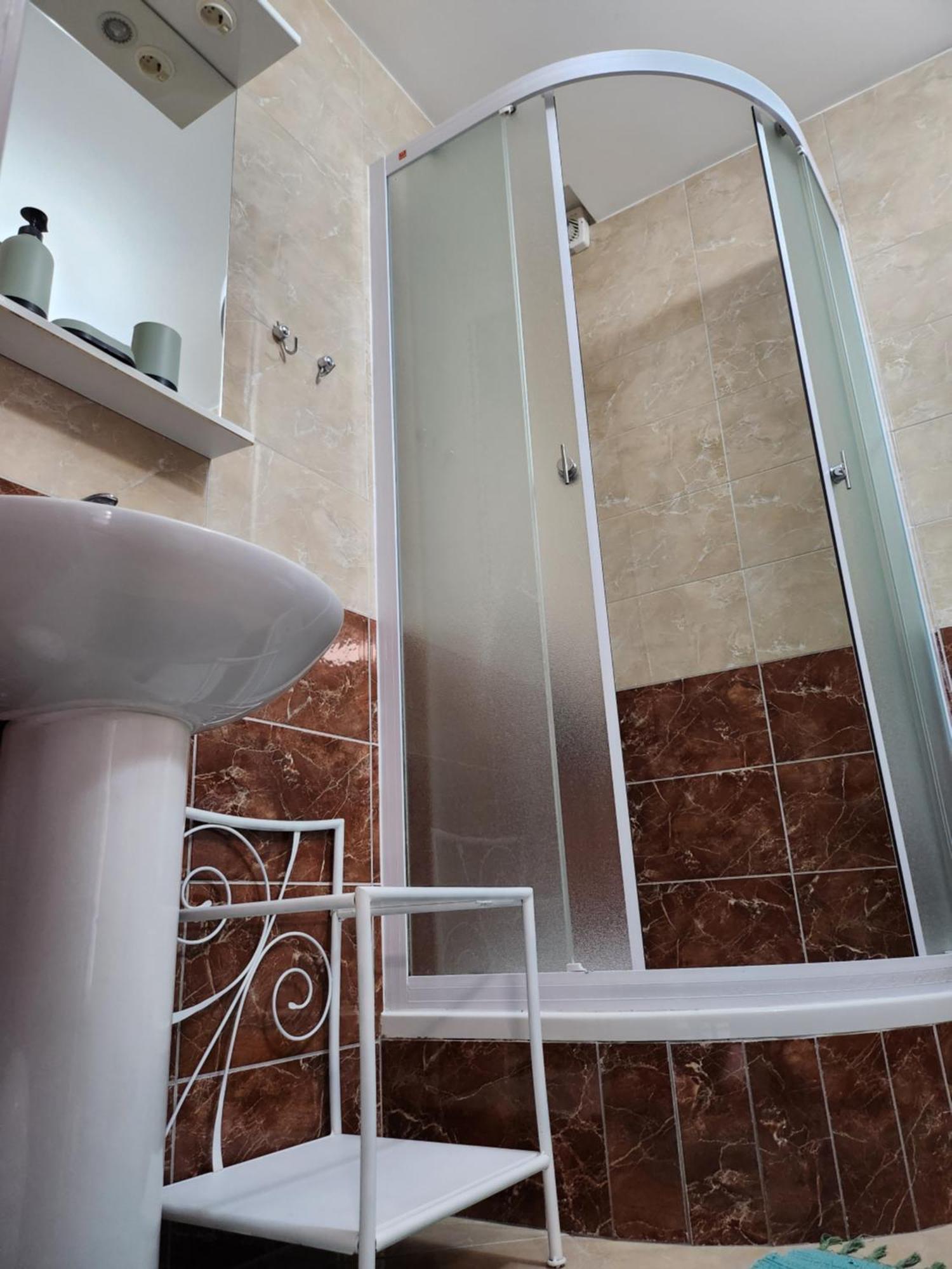 Apartmani Dijana Podgora Exterior photo