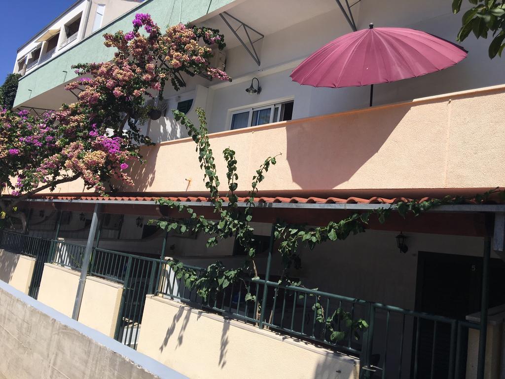 Apartmani Dijana Podgora Exterior photo